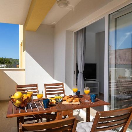 מליני Amarillo Apartments מראה חיצוני תמונה